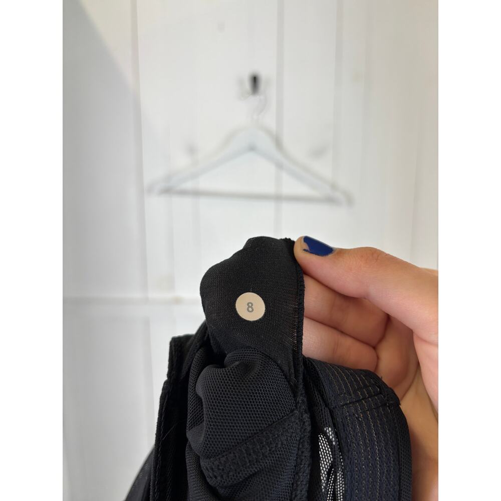 Lululemon Black Nylon Tank Top Size 8 Women's Activewear - Picture 2 of 3